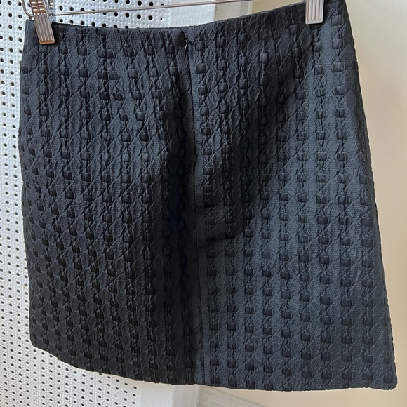 Theory black mini skirt - size 00 - Picture 3 of 3
